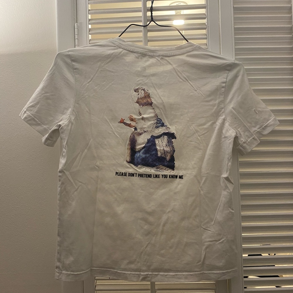 T-shirt